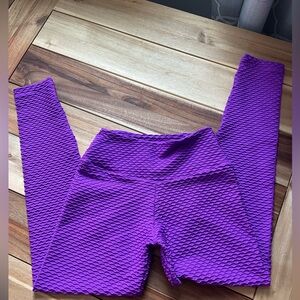 Booty by Brabants Workout Athletic Leggings Purple Croco skin full length